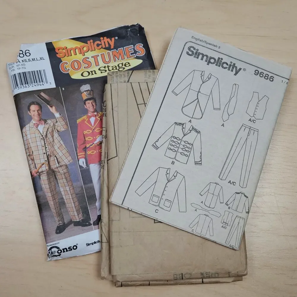 VTG Simplicity Costumes On Stage 9686 mens(XS, S, M, L, XL) Factory Folded Uncut